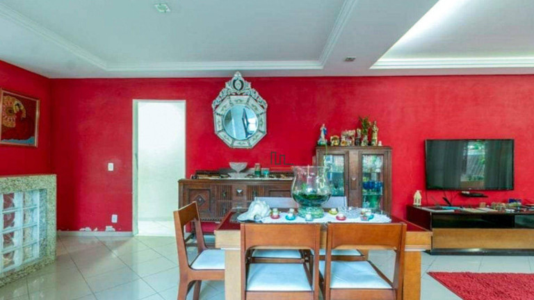 Imagem Casa com 3 Quartos à Venda, 310 m² em Piratininga - Niterói