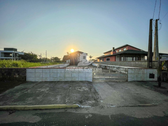 Imagem Terreno à Venda, 308 m² em Salinas - Balneário Barra Do Sul Imagem Terreno à Venda, 308 m² em Salinas - Balneário Barra Do Sul