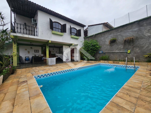 Casa com 3 Quartos à Venda, 370 m² em Taquara - Rio De Janeiro