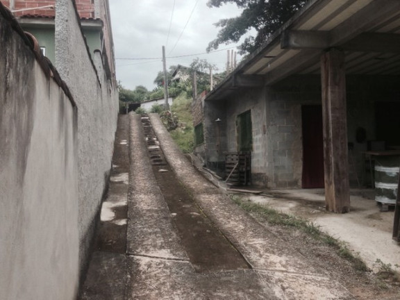 Imagem Casa com 2 Quartos à Venda, 252 m² em Campo Grande - Rio De Janeiro Imagem Casa com 2 Quartos à Venda, 252 m² em Campo Grande - Rio De Janeiro