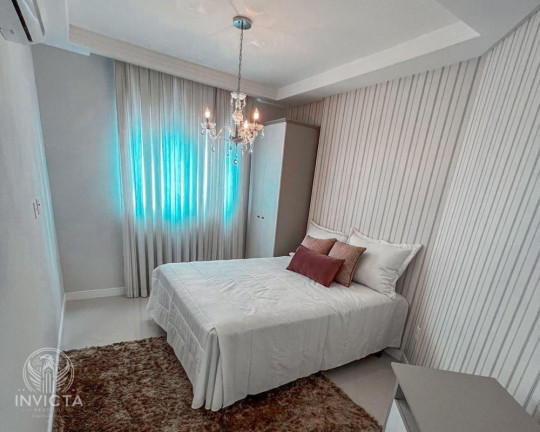 Imagem Apartamento com 4 Quartos à Venda, 219 m² em Centro - Balneário Camboriú Imagem Apartamento com 4 Quartos à Venda, 219 m² em Centro - Balneário Camboriú
