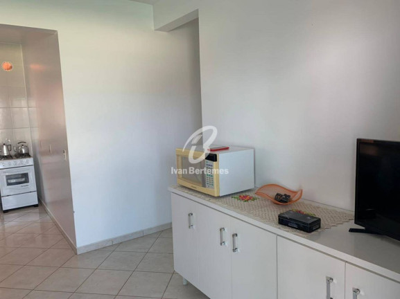 Imagem Apartamento com 3 Quartos para Temporada, em Mariscal - Bombinhas Imagem Apartamento com 3 Quartos para Temporada, em Mariscal - Bombinhas