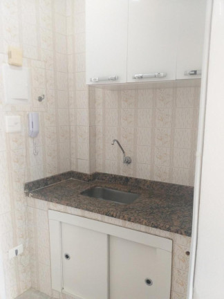 Imagem Kitnet com 1 Quarto para Alugar, 25 m² em Bela Vista - São Paulo Imagem Kitnet com 1 Quarto para Alugar, 25 m² em Bela Vista - São Paulo