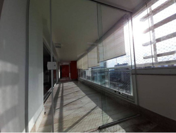 Imagem Apartamento com 3 Quartos para Alugar, 196 m² em Melville Empresarial I E Ii - Barueri Imagem Apartamento com 3 Quartos para Alugar, 196 m² em Melville Empresarial I E Ii - Barueri