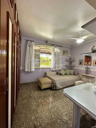 Imagem Casa com 7 Quartos à Venda, 539 m² em Jacaraípe - Serra
