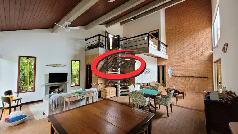 Imagem Casa com 4 Quartos para Alugar, 600 m² em Itamambuca - Ubatuba Imagem Casa com 4 Quartos para Alugar, 600 m² em Itamambuca - Ubatuba