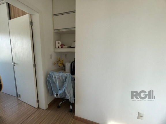 Imagem Imóvel com 1 Quarto à Venda,  em Menino Deus - Porto Alegre