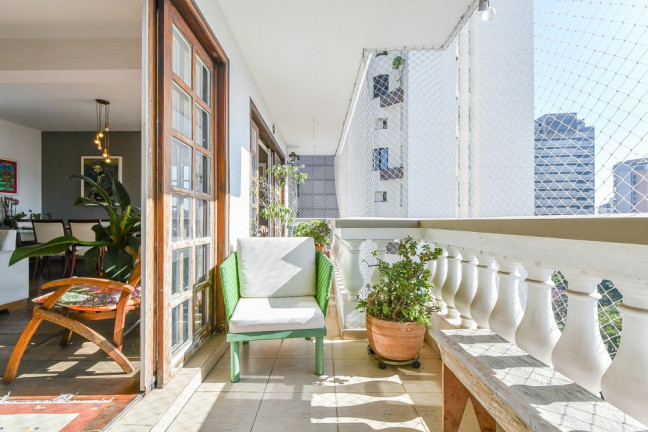 Imagem Apartamento com 4 Quartos à Venda, 200 m² em Real Parque - São Paulo