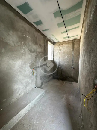 Imagem Casa com 4 Quartos à Venda, 427 m² em Condomínio Do Lago - Goiânia Imagem Casa com 4 Quartos à Venda, 427 m² em Condomínio Do Lago - Goiânia