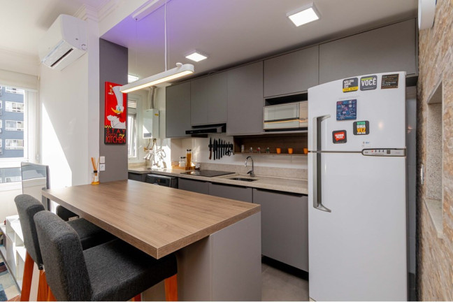Imagem Apartamento com 2 Quartos à Venda, 57 m² em São Sebastião - Porto Alegre Imagem Apartamento com 2 Quartos à Venda, 57 m² em São Sebastião - Porto Alegre