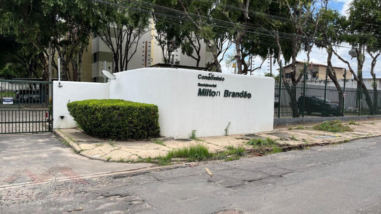 Imagem Apartamento com 3 Quartos à Venda,  em Saci - Teresina