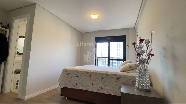 Imagem Apartamento com 2 Quartos à Venda, 80 m² em Fazenda - Itajaí Imagem Apartamento com 2 Quartos à Venda, 80 m² em Fazenda - Itajaí