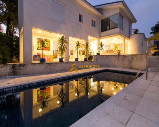 Casa com 4 Quartos à Venda, 534 m² em Residencial Cinco (alphaville) - Santana De Parnaíba