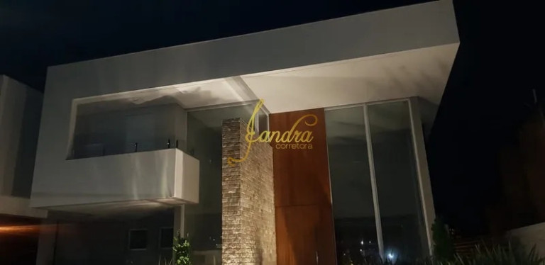 Imagem Casa de Condomínio com 5 Quartos à Venda, 275 m² em Centro - Torres