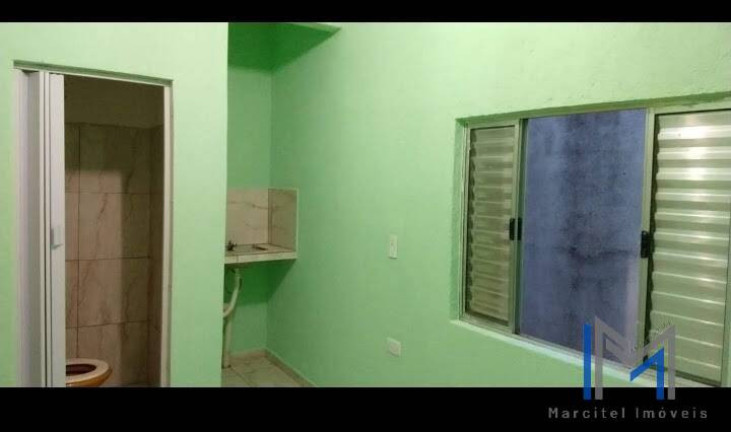 Imagem Casa com 7 Quartos à Venda, em Vila Lisboa - Carapicuíba Imagem Casa com 7 Quartos à Venda, em Vila Lisboa - Carapicuíba