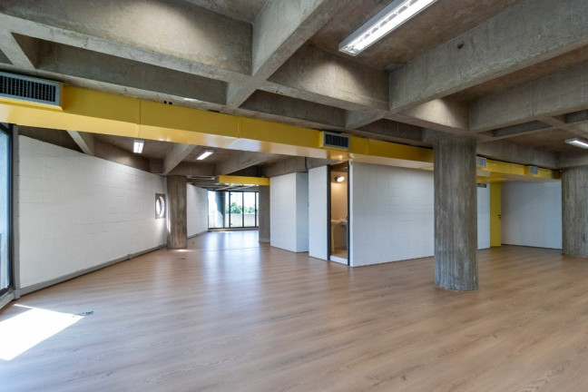 Sala Comercial à Venda, 238 m² em Morumbi - São Paulo