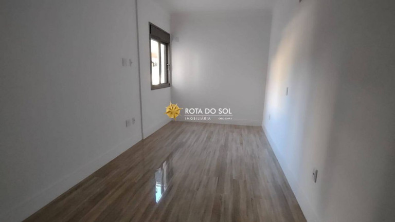Imagem Apartamento com 3 Quartos à Venda, 174 m² em Centro - Bombinhas