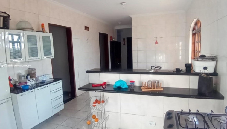 Casa com 3 Quartos à Venda,  em Bosque Dos Eucaliptos - São José Dos Campos