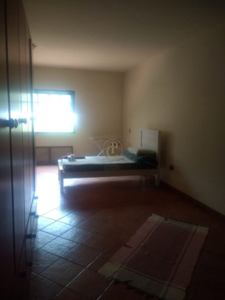 Imagem Chácara com 6 Quartos à Venda, 400 m² em Centro - Paraibuna Imagem Chácara com 6 Quartos à Venda, 400 m² em Centro - Paraibuna