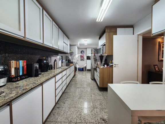Imagem Apartamento com 3 Quartos à Venda, 193 m² em Aclimação - São Paulo