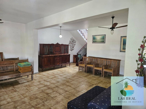 Imagem Casa com 4 Quartos à Venda, 450 m² em Bananeiras - Araruama Imagem Casa com 4 Quartos à Venda, 450 m² em Bananeiras - Araruama