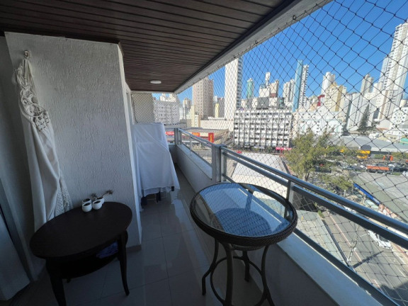 Imagem Apartamento com 2 Quartos à Venda, 78 m² em Nações - Balneário Camboriú