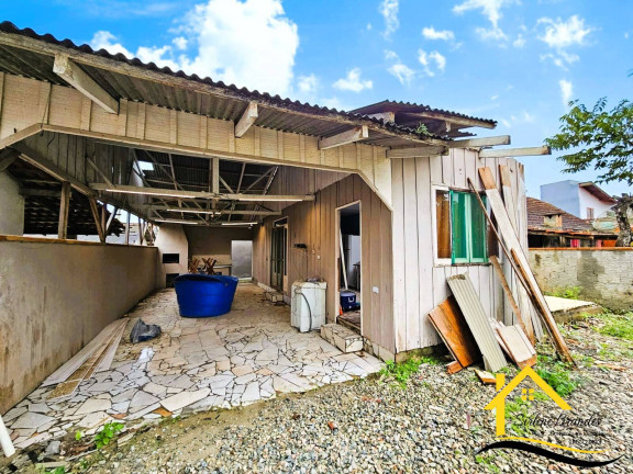 Imagem Casa à Venda, 360 m² em Centro - Balneário Barra Do Sul