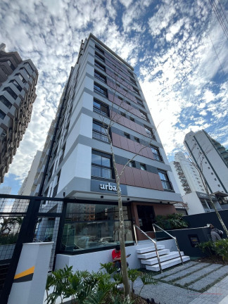 Apartamento com 3 Quartos à Venda, 267 m² em Centro - Florianópolis