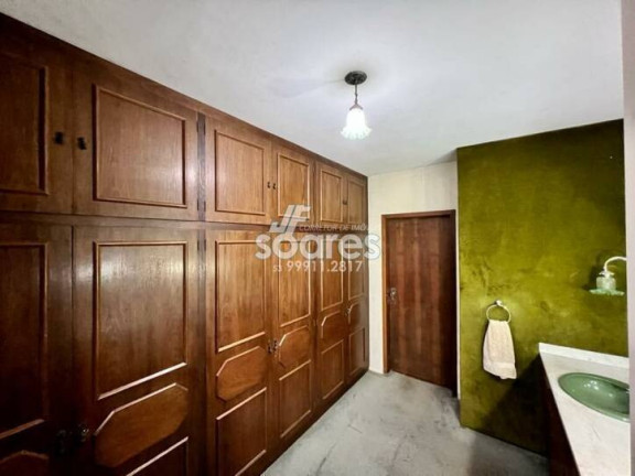 Imagem Sobrado com 4 Quartos à Venda, 392 m² em Centro - Pelotas Imagem Sobrado com 4 Quartos à Venda, 392 m² em Centro - Pelotas