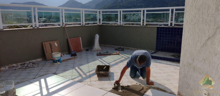 Imagem Cobertura com 3 Quartos à Venda, 170 m² em Centro - Ubatuba