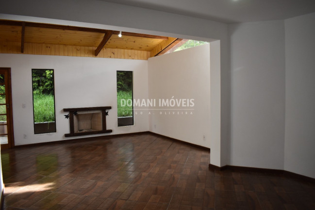 Imagem Casa com 4 Quartos à Venda, 190 m² em Região Do Alto Do Capivari - Campos Do Jordão