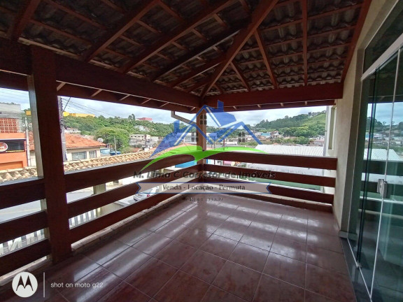 Imagem Casa com 3 Quartos à Venda, 288 m² em Terra Preta - Mairiporã