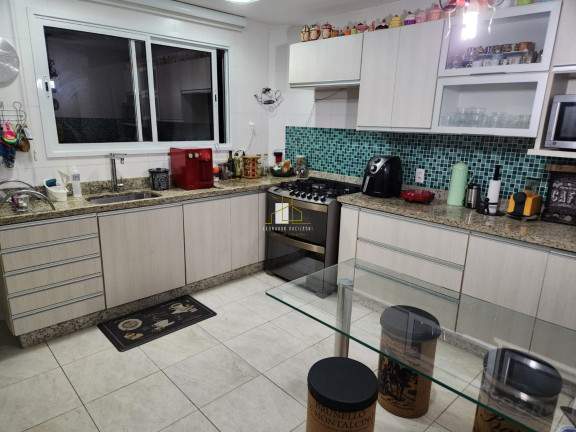 Imagem Casa com 4 Quartos à Venda, 200 m² em Santa Luzia - Serra Imagem Casa com 4 Quartos à Venda, 200 m² em Santa Luzia - Serra