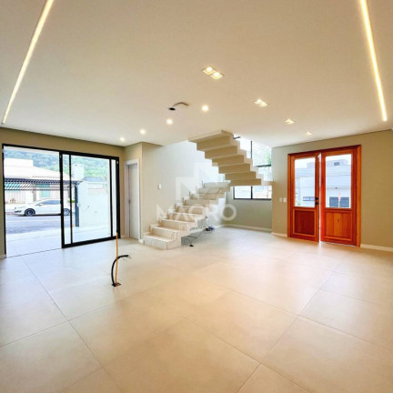 Imagem Casa com 3 Quartos à Venda, 136 m² em Jaraguá Esquerdo - Jaraguá Do Sul