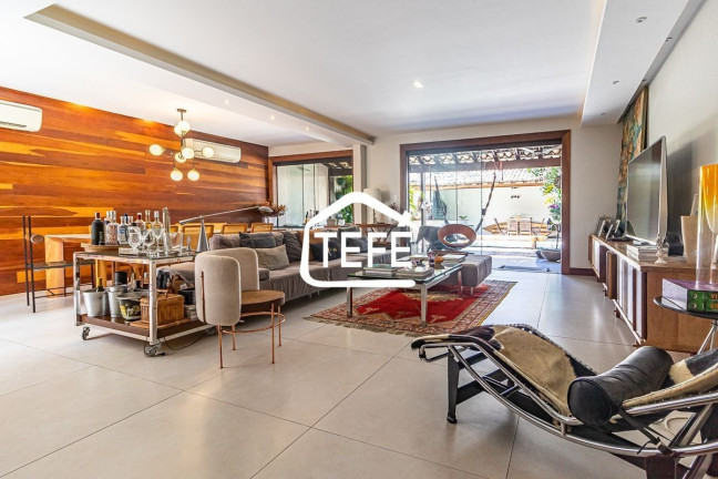 Casa com 5 Quartos à Venda, 310 m² em Recreio Dos Bandeirantes - Rio De Janeiro