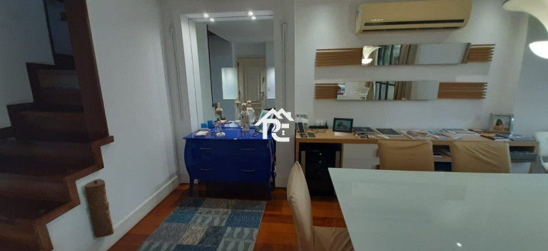 Imagem Apartamento com 3 Quartos à Venda, 257 m² em Icaraí - Niterói Imagem Apartamento com 3 Quartos à Venda, 257 m² em Icaraí - Niterói