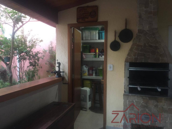 Imagem Casa com 4 Quartos à Venda, 180 m² em Loteamento Fernando Camargo Nogueira - Taubaté