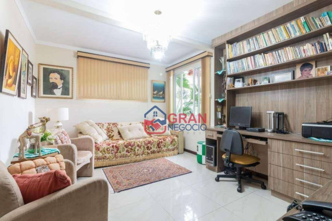 Imagem Casa com 3 Quartos à Venda, 123 m² em São Braz - Curitiba