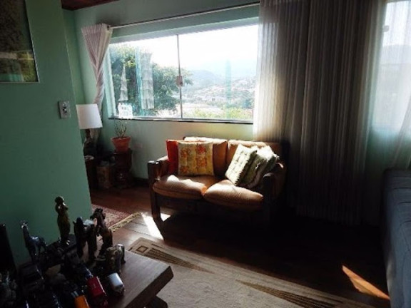 Imagem Casa com 2 Quartos à Venda, 300 m² em Vila Junqueira - Atibaia