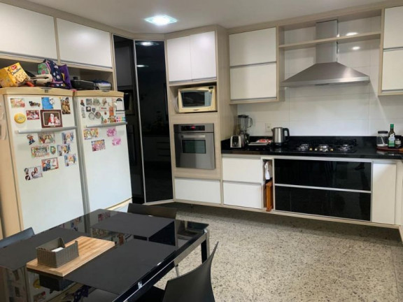 Imagem Casa com 5 Quartos à Venda, 1.000 m² em Barra Da Tijuca - Rio De Janeiro Imagem Casa com 5 Quartos à Venda, 1.000 m² em Barra Da Tijuca - Rio De Janeiro