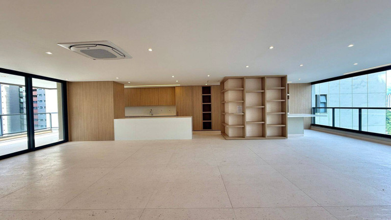 Imagem Apartamento com 3 Quartos à Venda, 281 m² em São Paulo