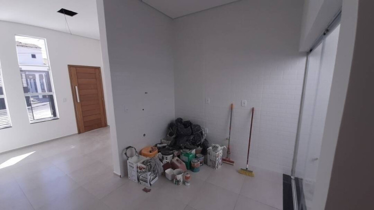 Imagem Casa com 2 Quartos à Venda, 60 m² em Jardim Tulipas - Sorocaba Imagem Casa com 2 Quartos à Venda, 60 m² em Jardim Tulipas - Sorocaba