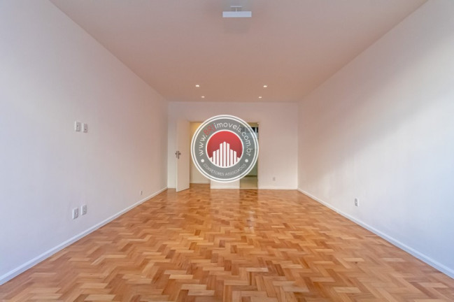 Imagem Apartamento com 4 Quartos à Venda, 330 m² em Copacabana - Rio De Janeiro Imagem Apartamento com 4 Quartos à Venda, 330 m² em Copacabana - Rio De Janeiro