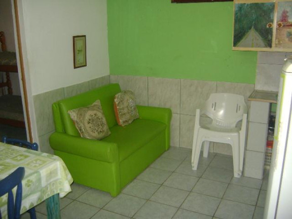 Imagem Casa com 9 Quartos à Venda, 450 m² em Centro - Balneário Pinhal Imagem Casa com 9 Quartos à Venda, 450 m² em Centro - Balneário Pinhal
