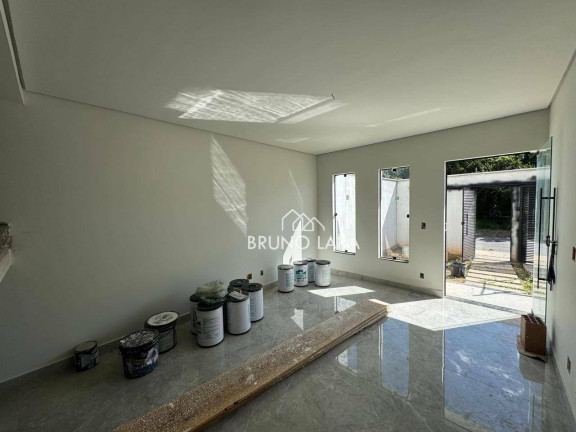 Imagem Casa com 3 Quartos à Venda, 120 m² em Guaruja Mansões - Betim Imagem Casa com 3 Quartos à Venda, 120 m² em Guaruja Mansões - Betim
