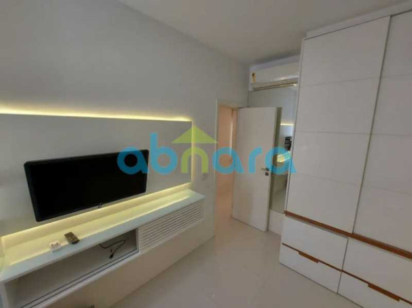 Imagem Apartamento com 3 Quartos à Venda, 112 m² em Lagoa - Rio De Janeiro Imagem Apartamento com 3 Quartos à Venda, 112 m² em Lagoa - Rio De Janeiro