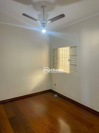 Imagem Casa com 4 Quartos à Venda, 187 m² em Taquaral - Campinas Imagem Casa com 4 Quartos à Venda, 187 m² em Taquaral - Campinas