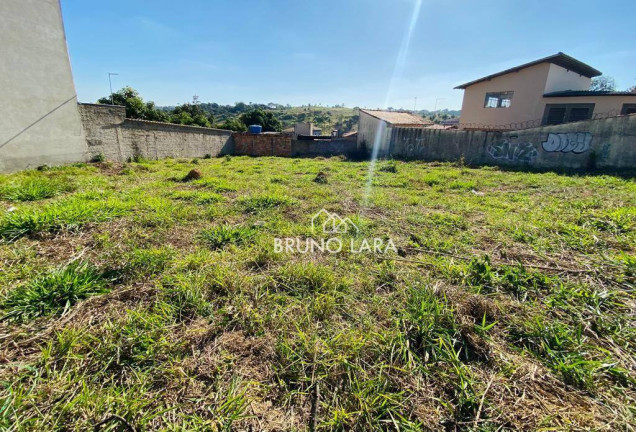 Imagem Terreno à Venda, 392 m² em São Sebastião - Igarapé Imagem Terreno à Venda, 392 m² em São Sebastião - Igarapé
