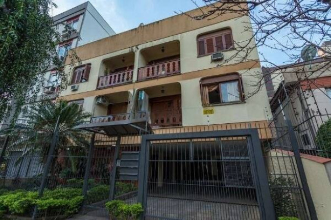 Apartamento com 2 Quartos à Venda, 86 m² em Santa Cecília - Porto Alegre