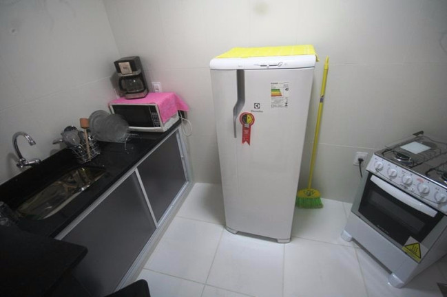 Imagem Apartamento com 1 Quarto para Temporada, 45 m² em Copacabana - Rio De Janeiro